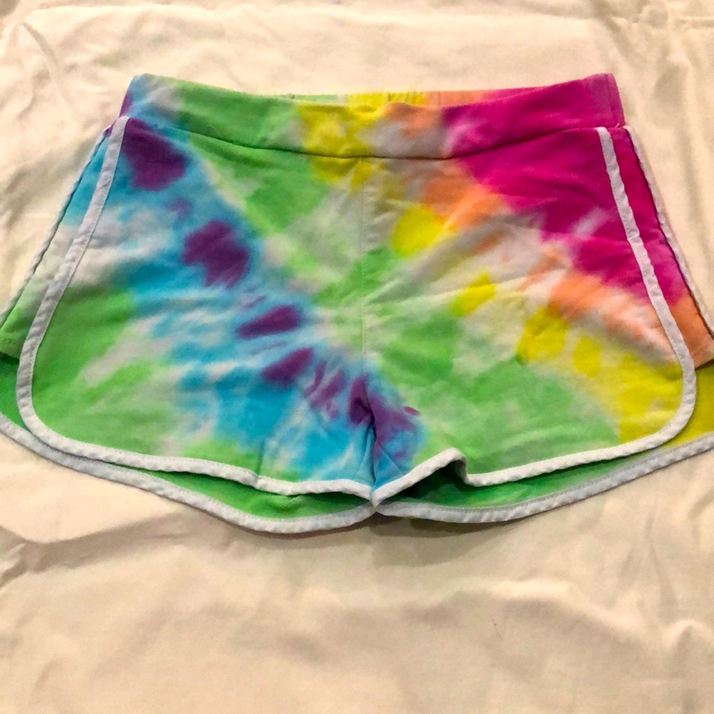 Tractr tie dye shorts